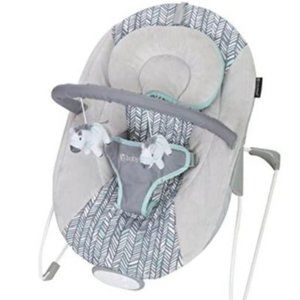 Baby trand  EZ bouncer